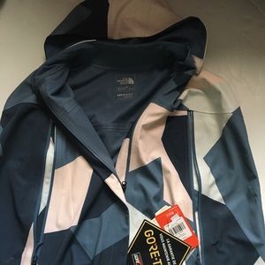 The North Face womens apex flex Gore-Tex Cape sz.M